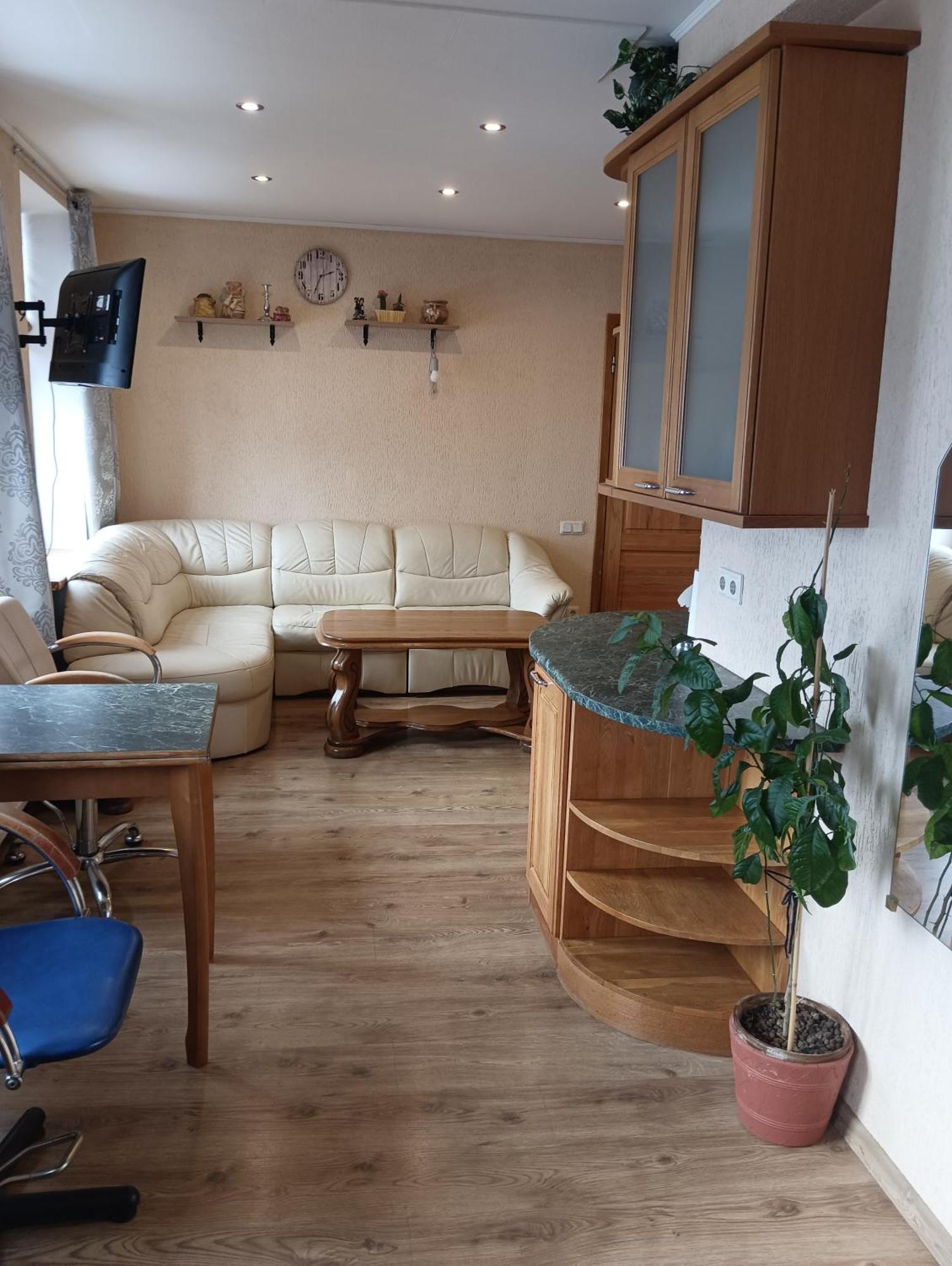 Ainas Flat Saldus Exterior foto